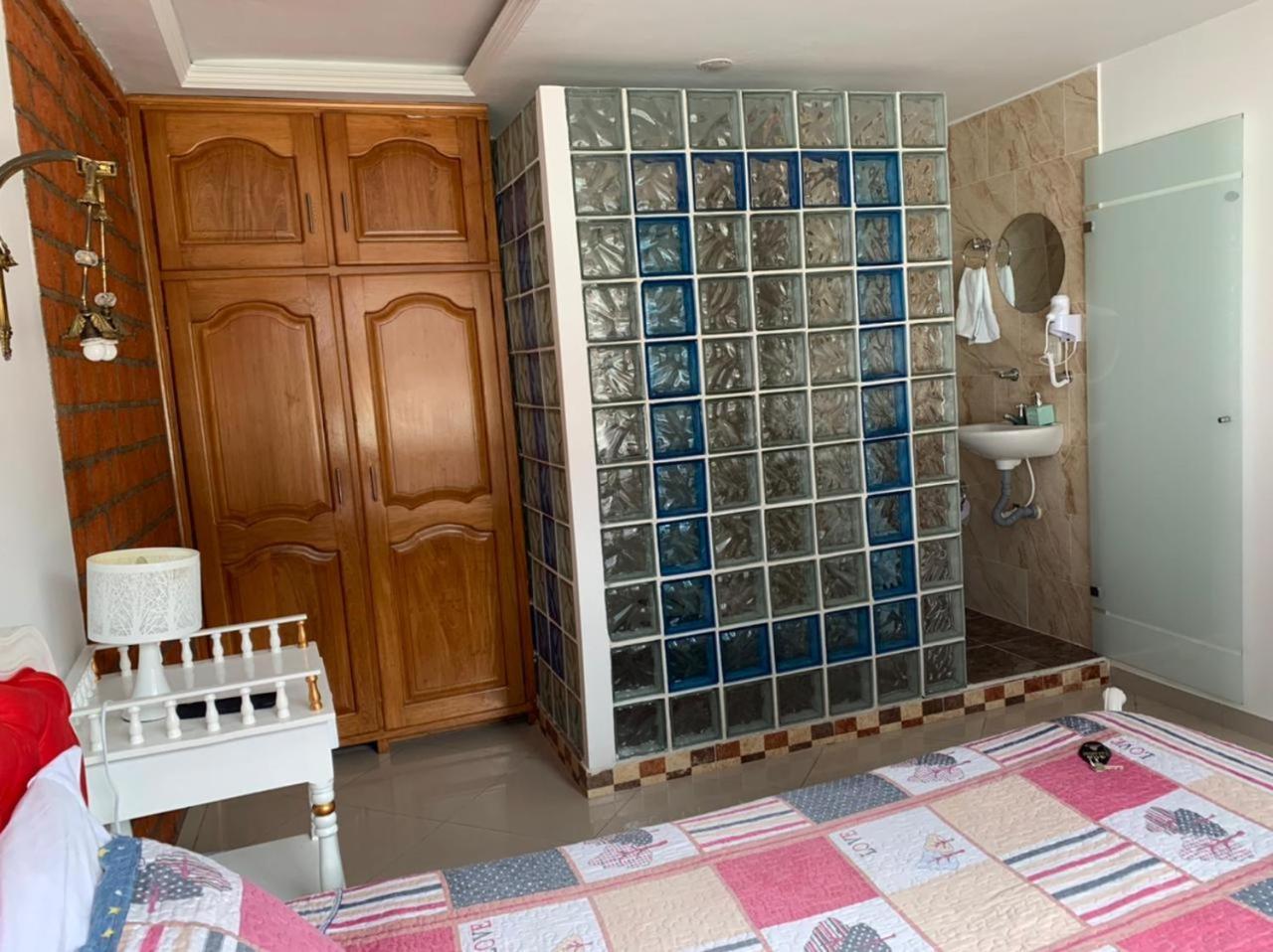 Hotel Alcatraz Yarumal الغرفة الصورة
